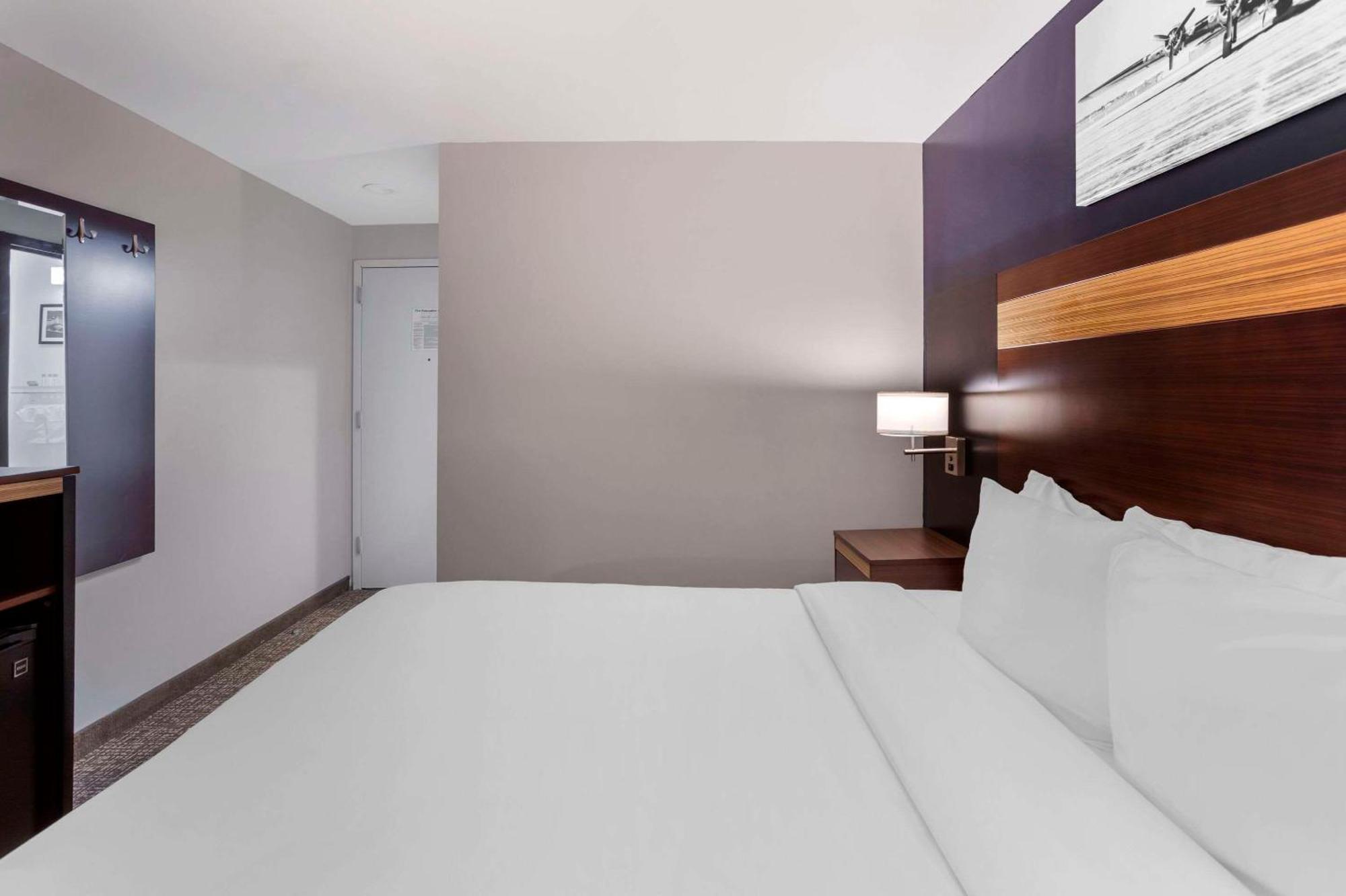 Hotel Avion Near Lga Airport, Ascend Collection Nova York